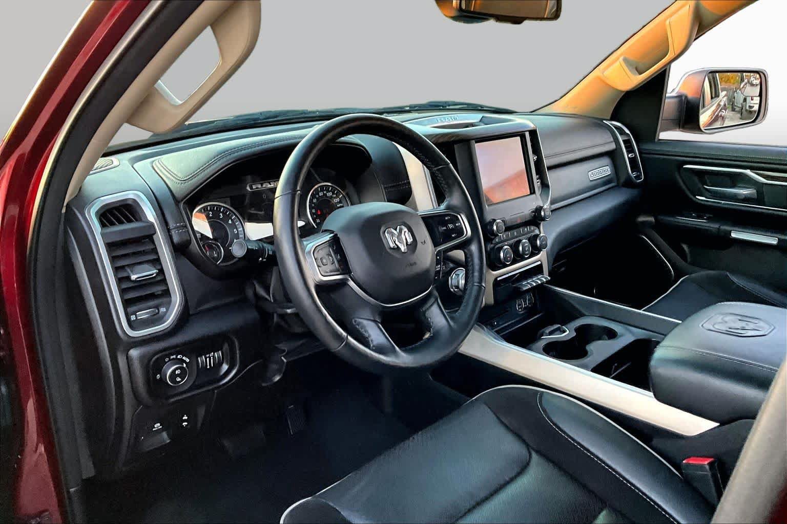 Used 2019 RAM 1500 Laramie RWD image 18