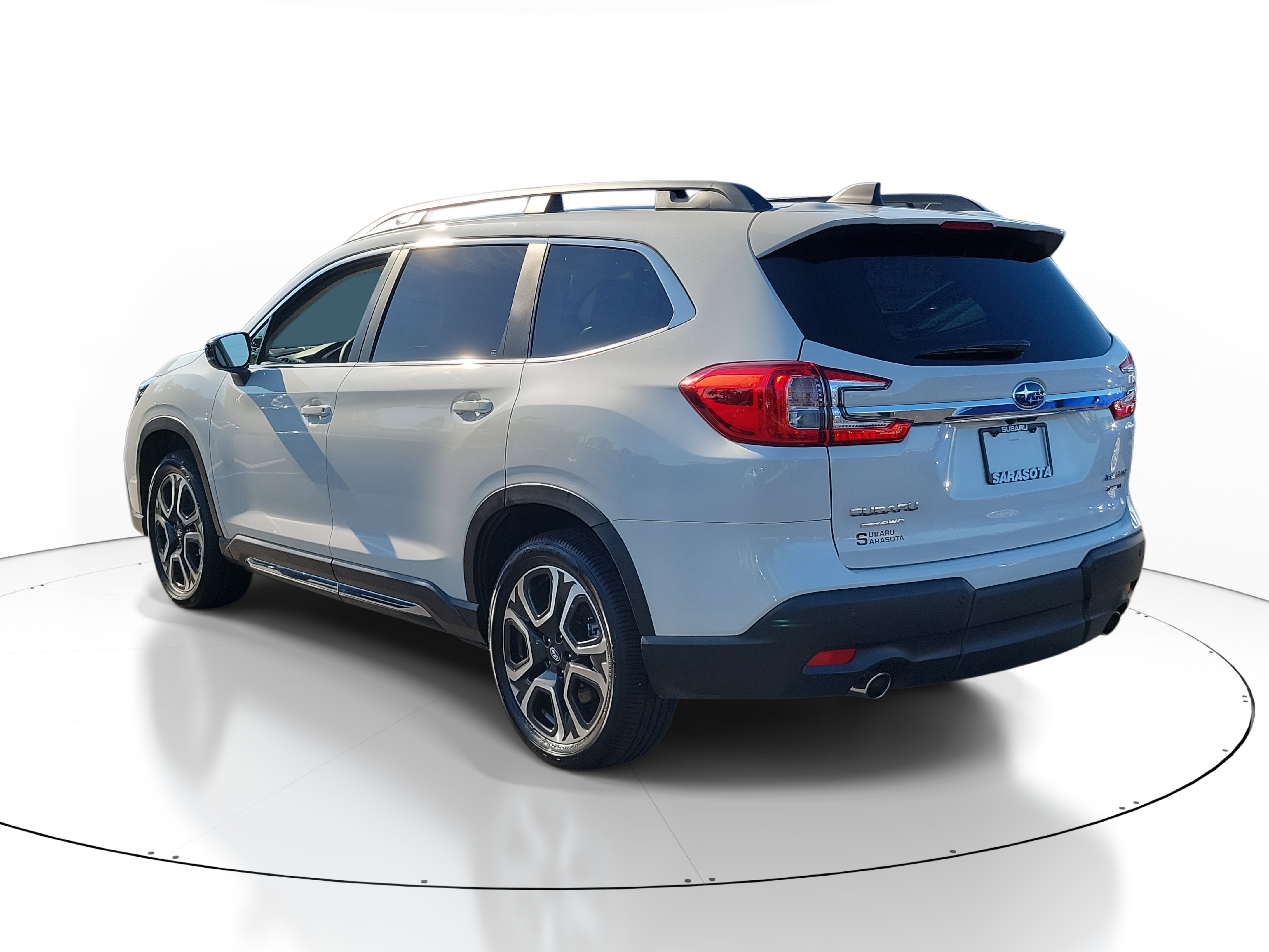 Certified 2025 Subaru Ascent Limited image 4