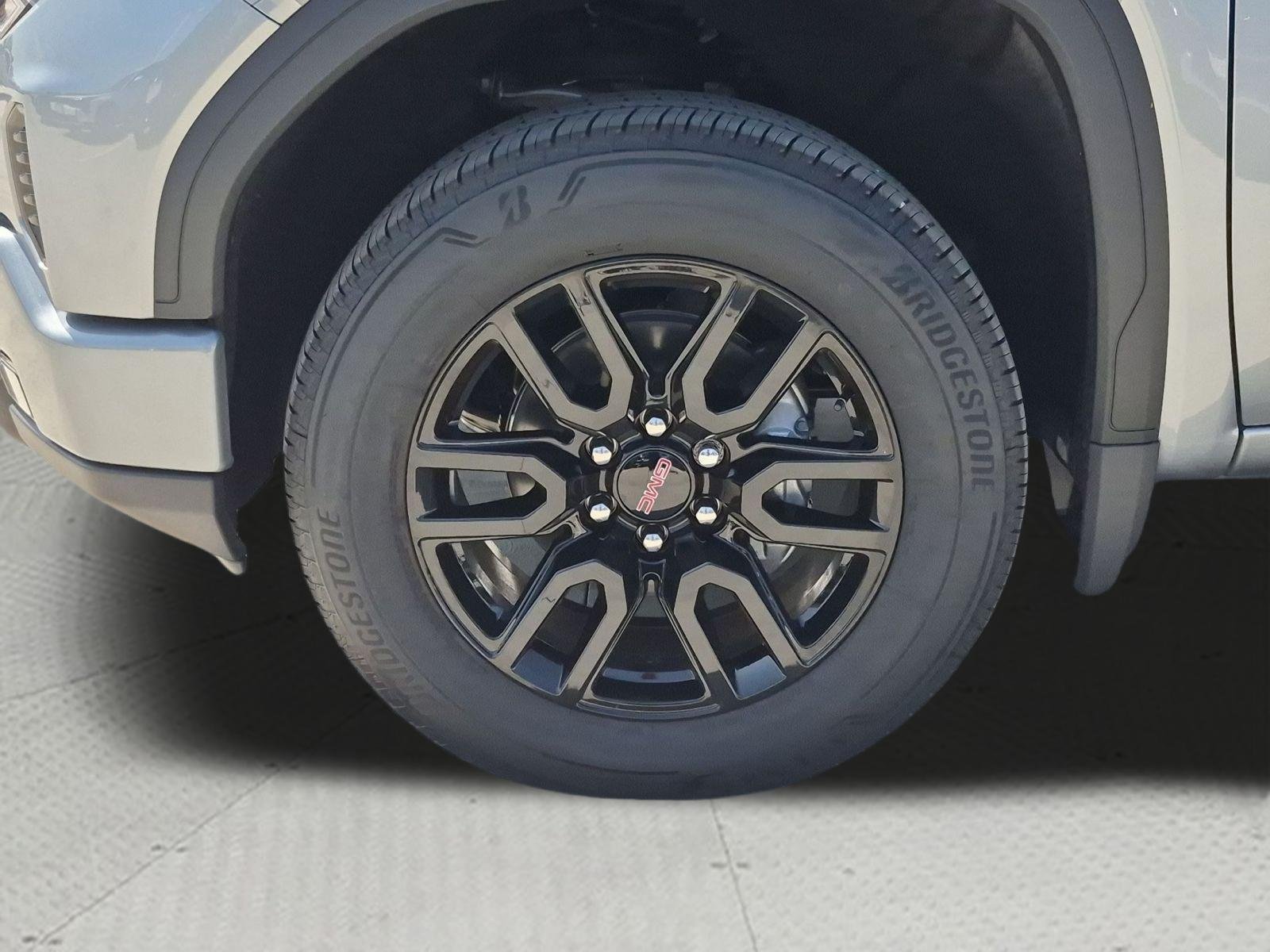 New 2026 GMC Sierra 1500 Elevation AWD/4WD image 32