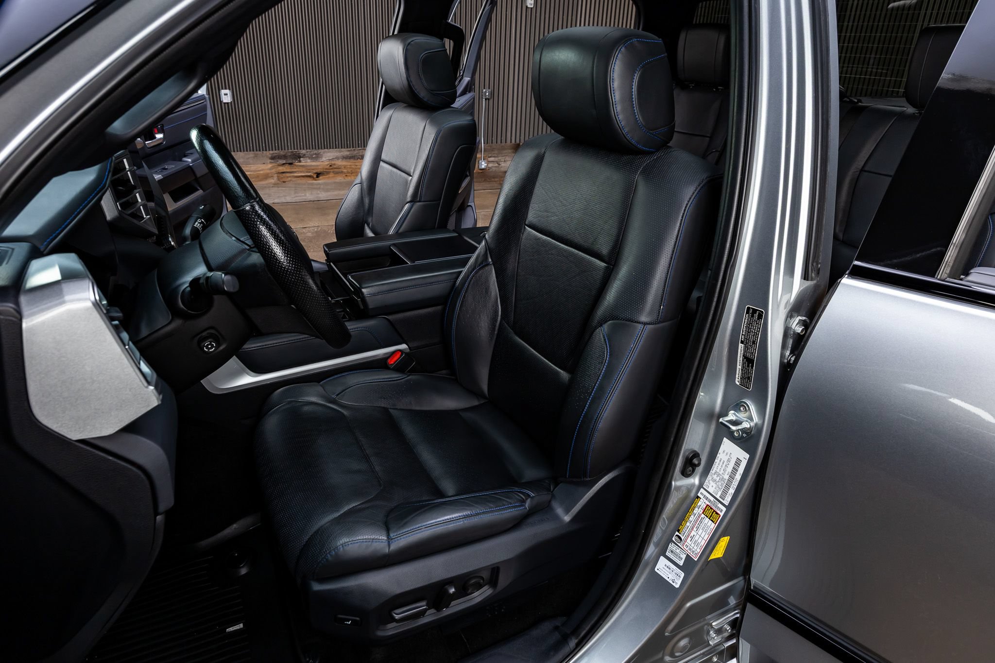 Used 2022 Toyota Tundra Platinum AWD/4WD image 29