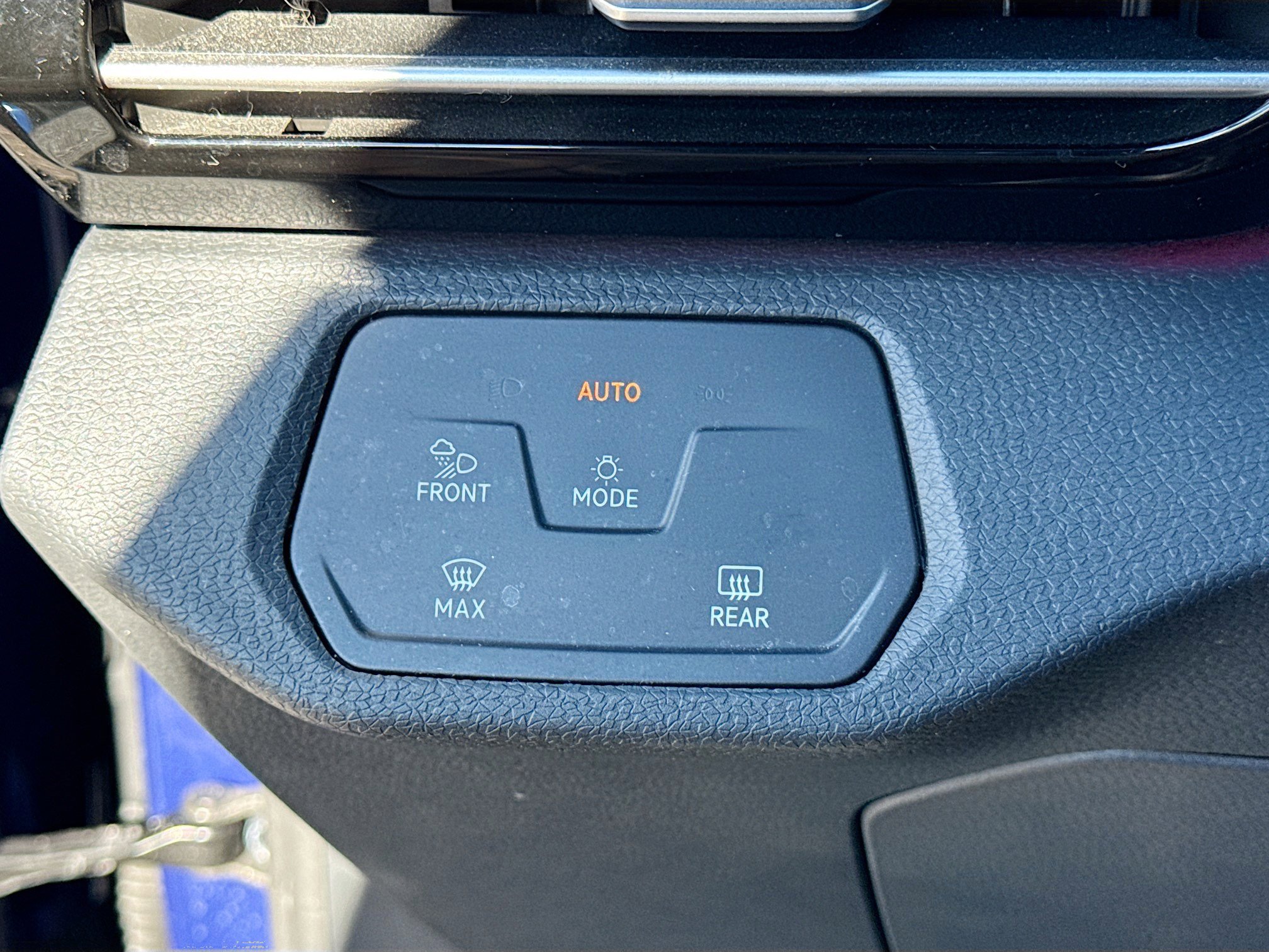 Used 2022 Volkswagen ID.4 Pro S image 34