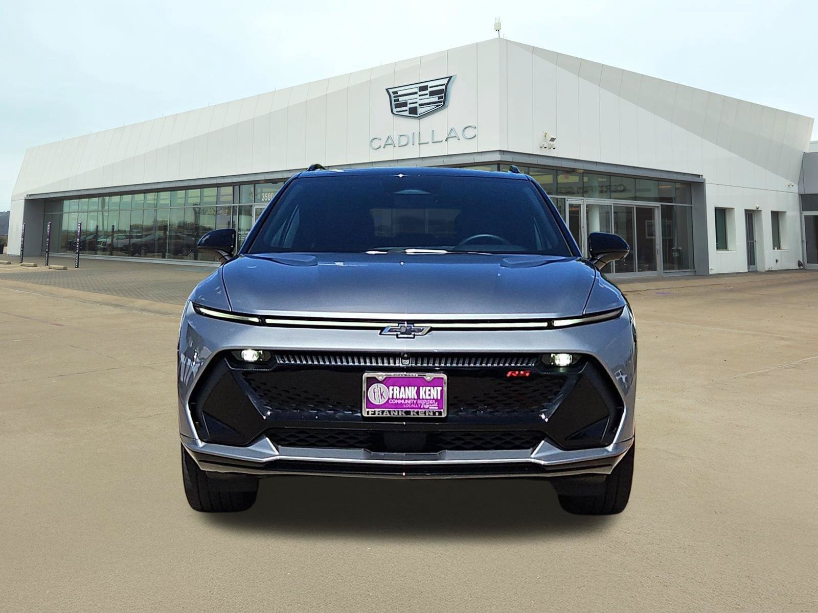 Used 2025 Chevrolet Equinox EV RS w/ Convenience Package II FWD image 2