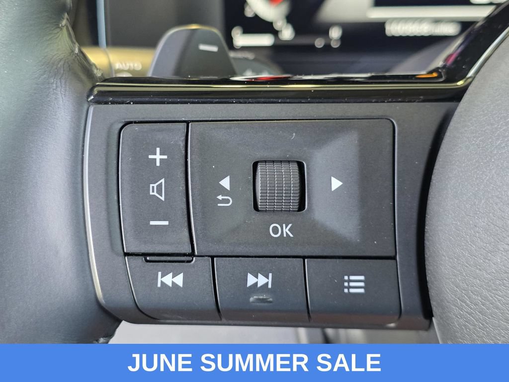 Used 2023 Nissan Pathfinder Platinum FWD image 36