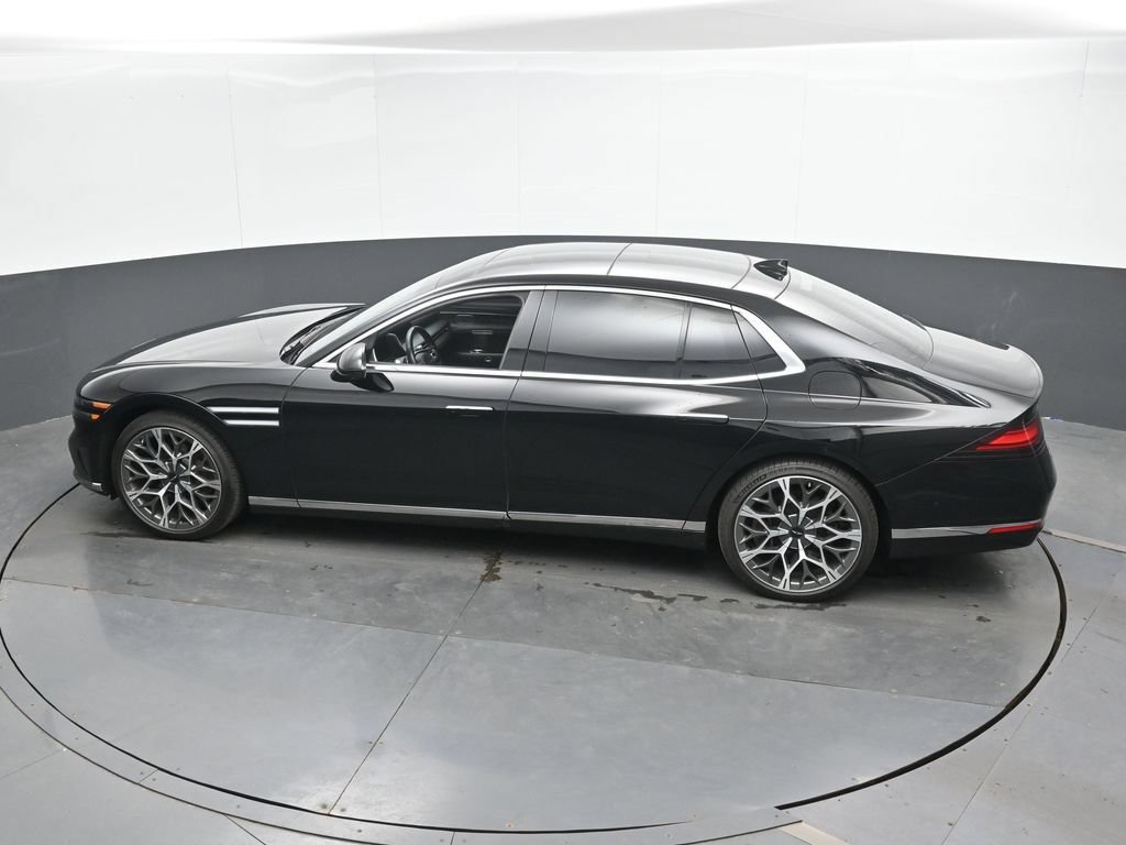 Used 2023 Genesis G90 3.5T AWD/4WD image 39