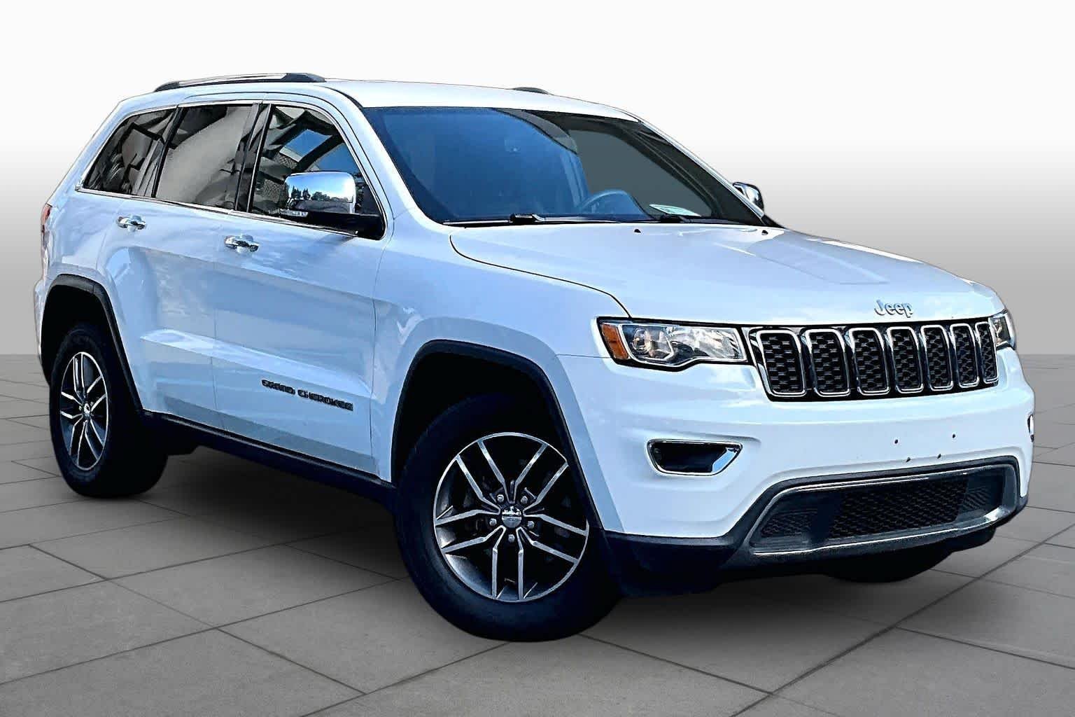 Used 2018 Jeep Grand Cherokee Limited w/ Trailer Tow Group IV AWD/4WD image 3