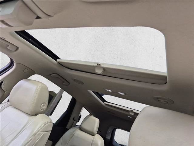 Used 2018 Buick Enclave Premium w/ Experience Buick Package FWD image 16