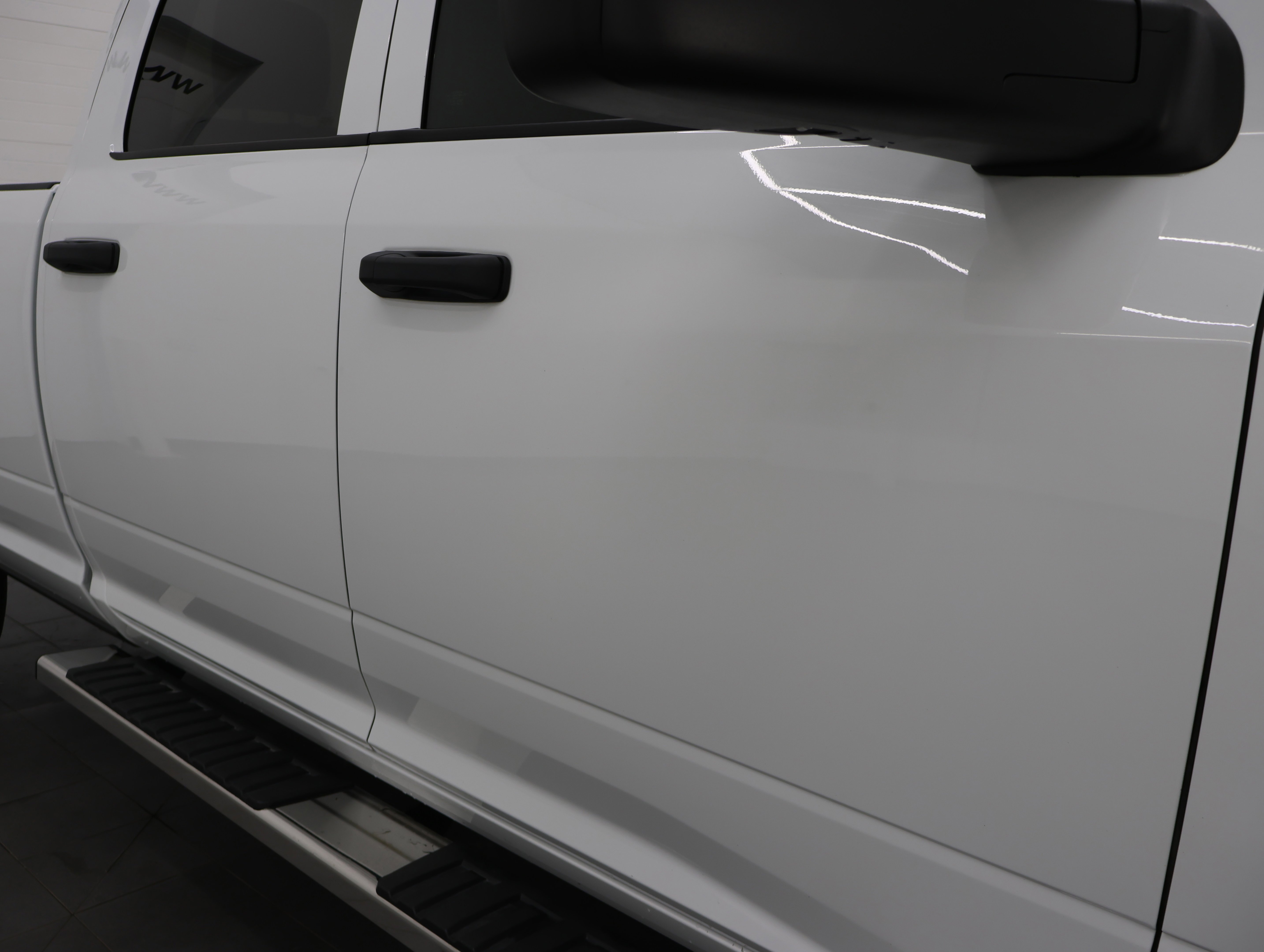 Used 2024 RAM 3500 Tradesman w/ Chrome Appearance Group AWD/4WD image 25