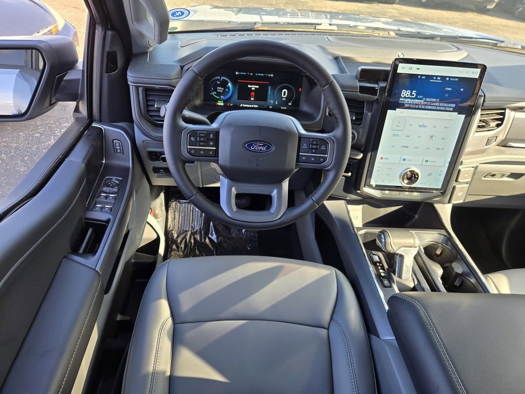 New 2025 Ford F150 Lightning Flash AWD/4WD image 24