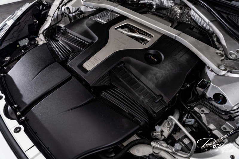 Used 2021 Aston Martin DBX image 7