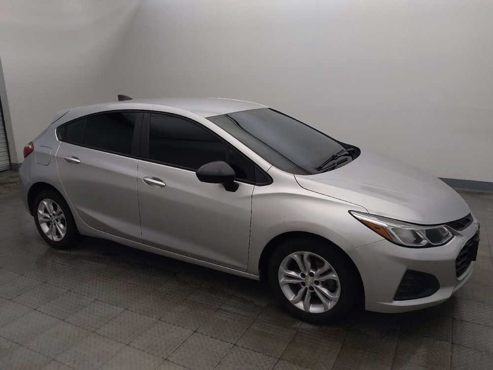 Used 2019 Chevrolet Cruze LS w/ LS Convenience Package FWD image 11