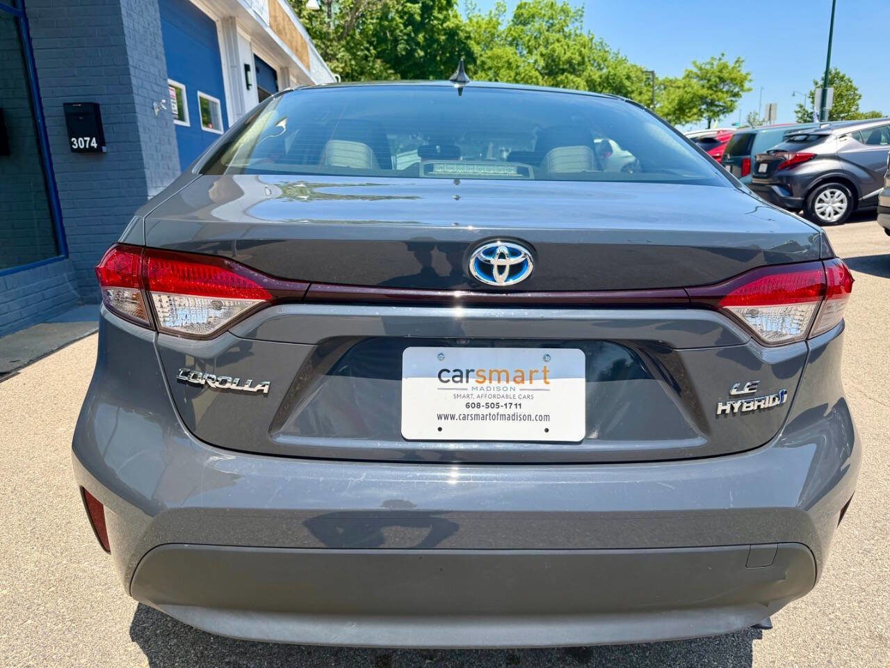Used 2024 Toyota Corolla LE FWD image 9