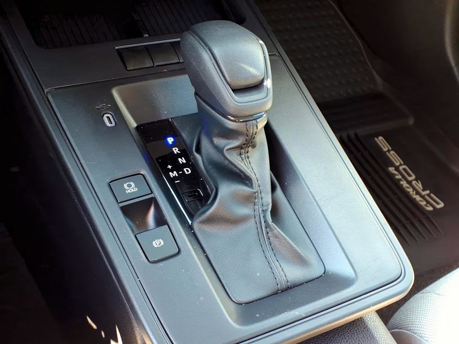 New 2026 Toyota Corolla Cross L image 13