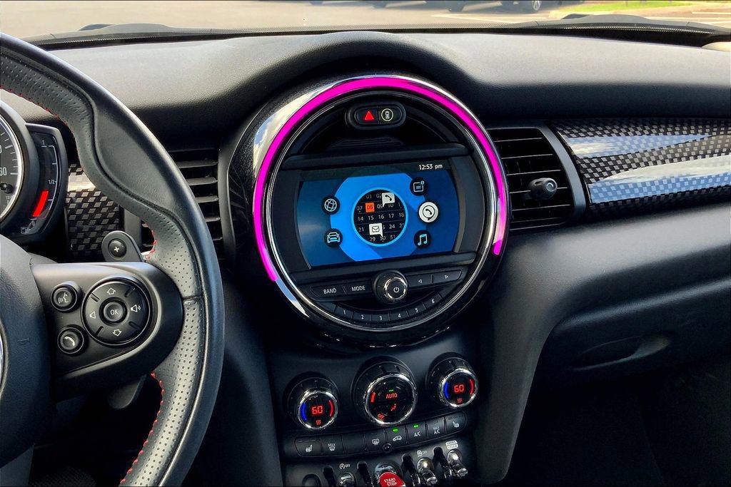 Used 2020 MINI Cooper S image 6