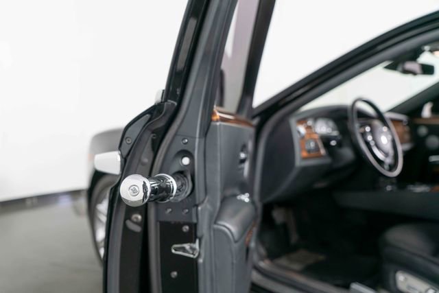 Used 2012 Rolls-Royce Ghost image 30