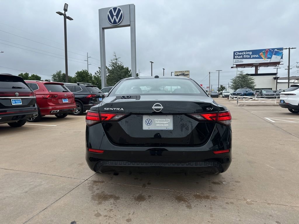 Used 2024 Nissan Sentra SV FWD image 6