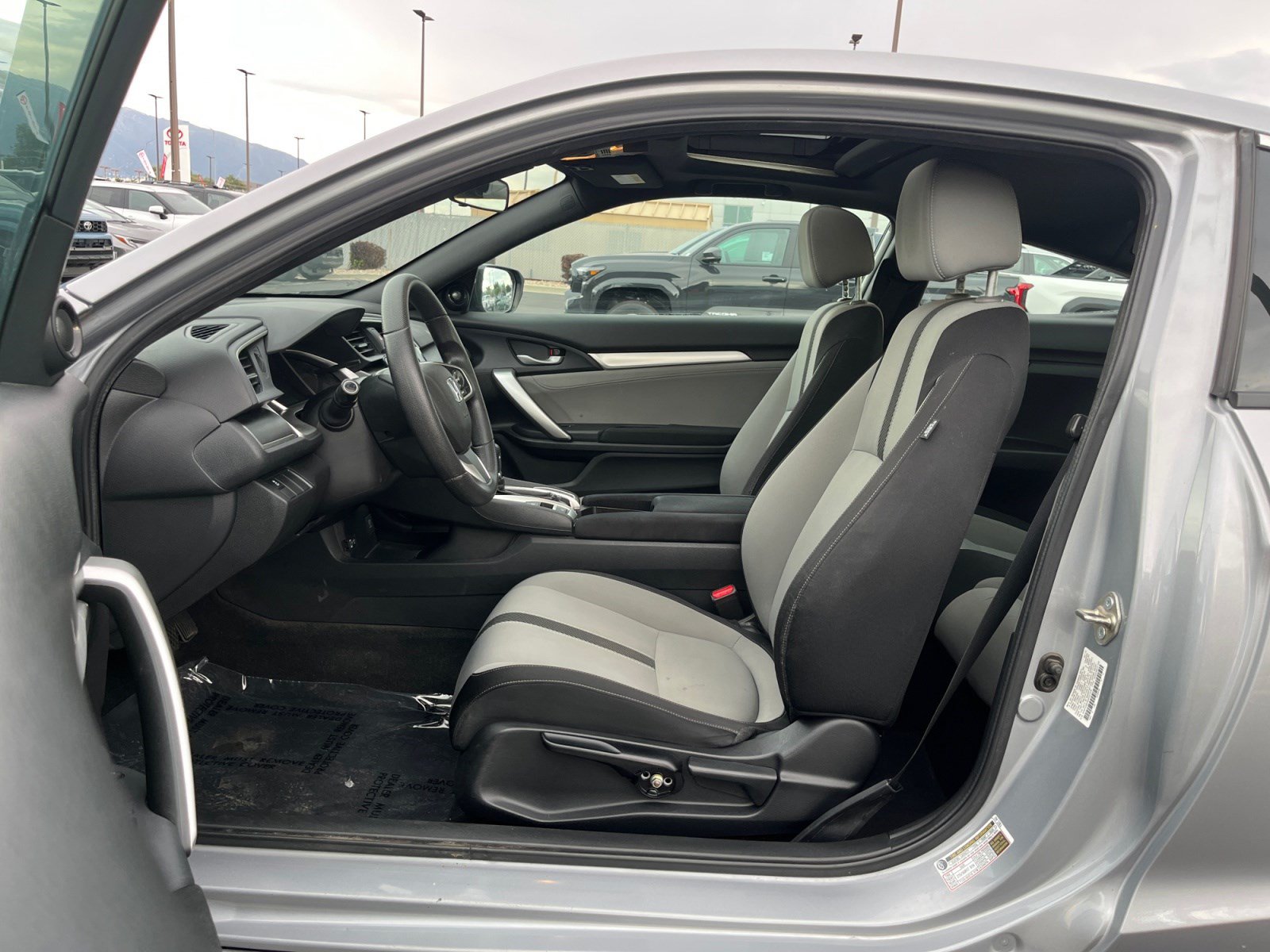 Used 2016 Honda Civic EX-T image 11