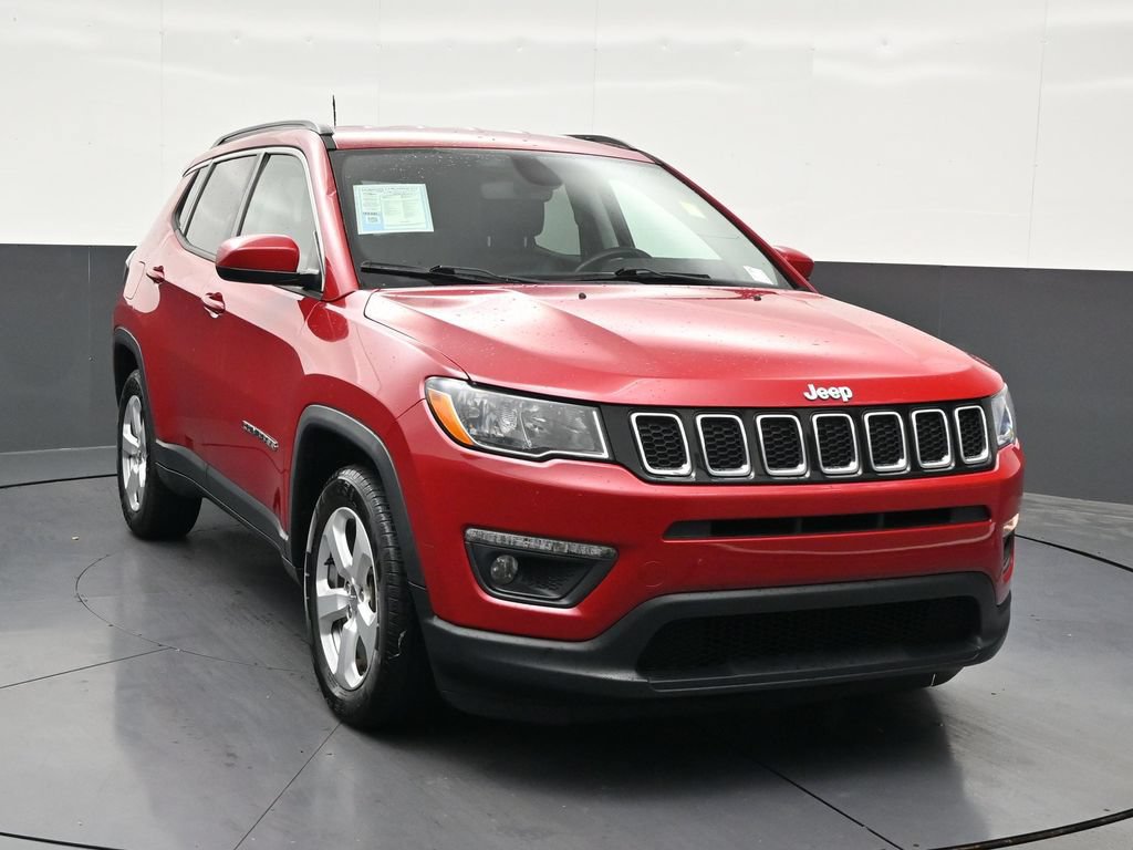 Used 2018 Jeep Compass Latitude FWD image 8