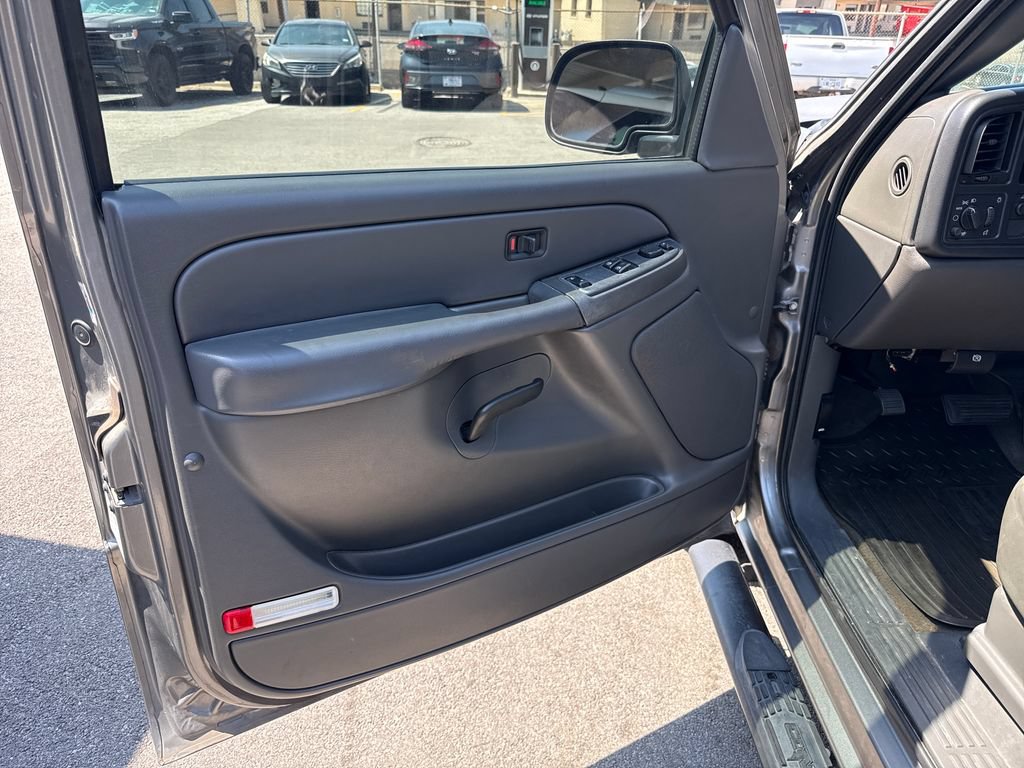 Used 2006 Chevrolet Silverado 1500 LS RWD image 18