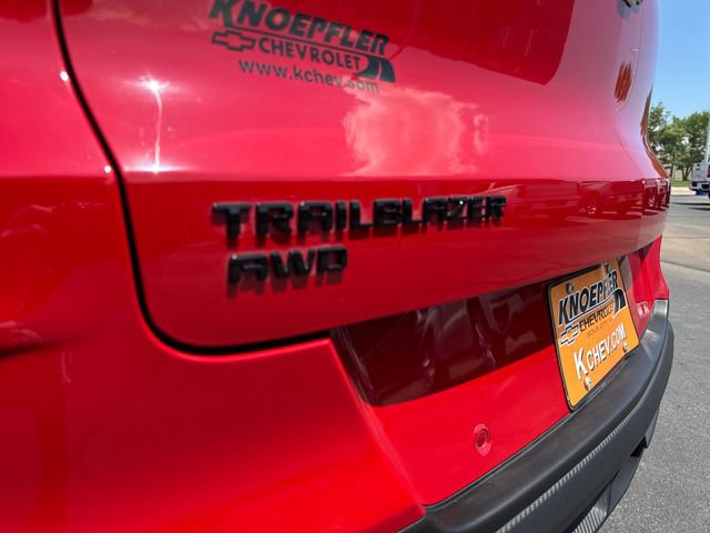 Used 2026 Chevrolet TrailBlazer RS w/ Convenience Package AWD/4WD image 32
