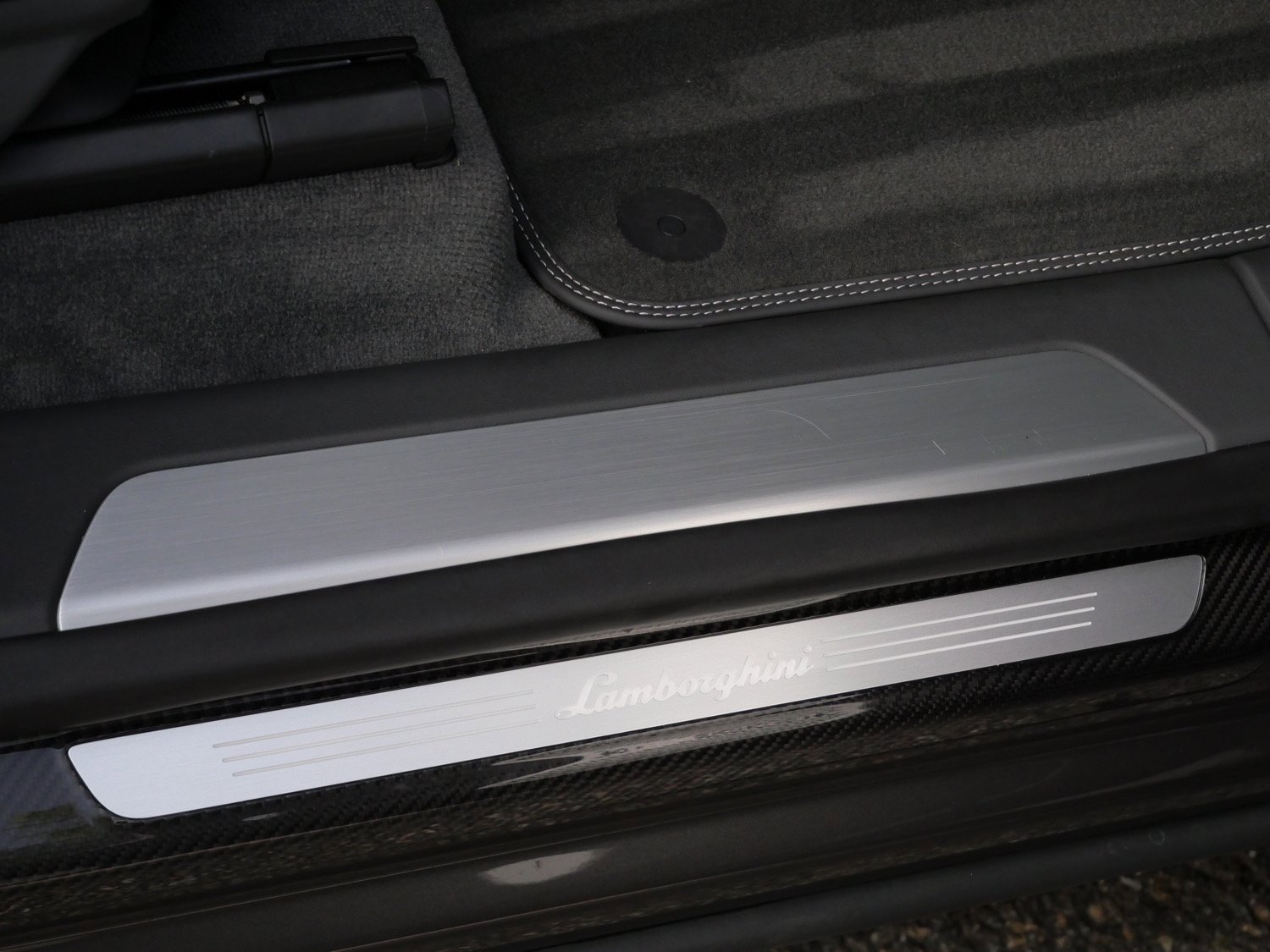 Used 2024 Lamborghini Urus S image 26