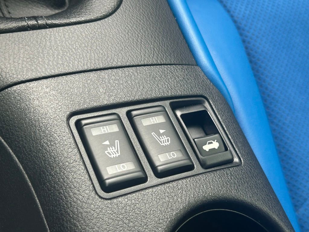 Used 2024 Nissan Z Performance w/ Floor Mat Package image 47