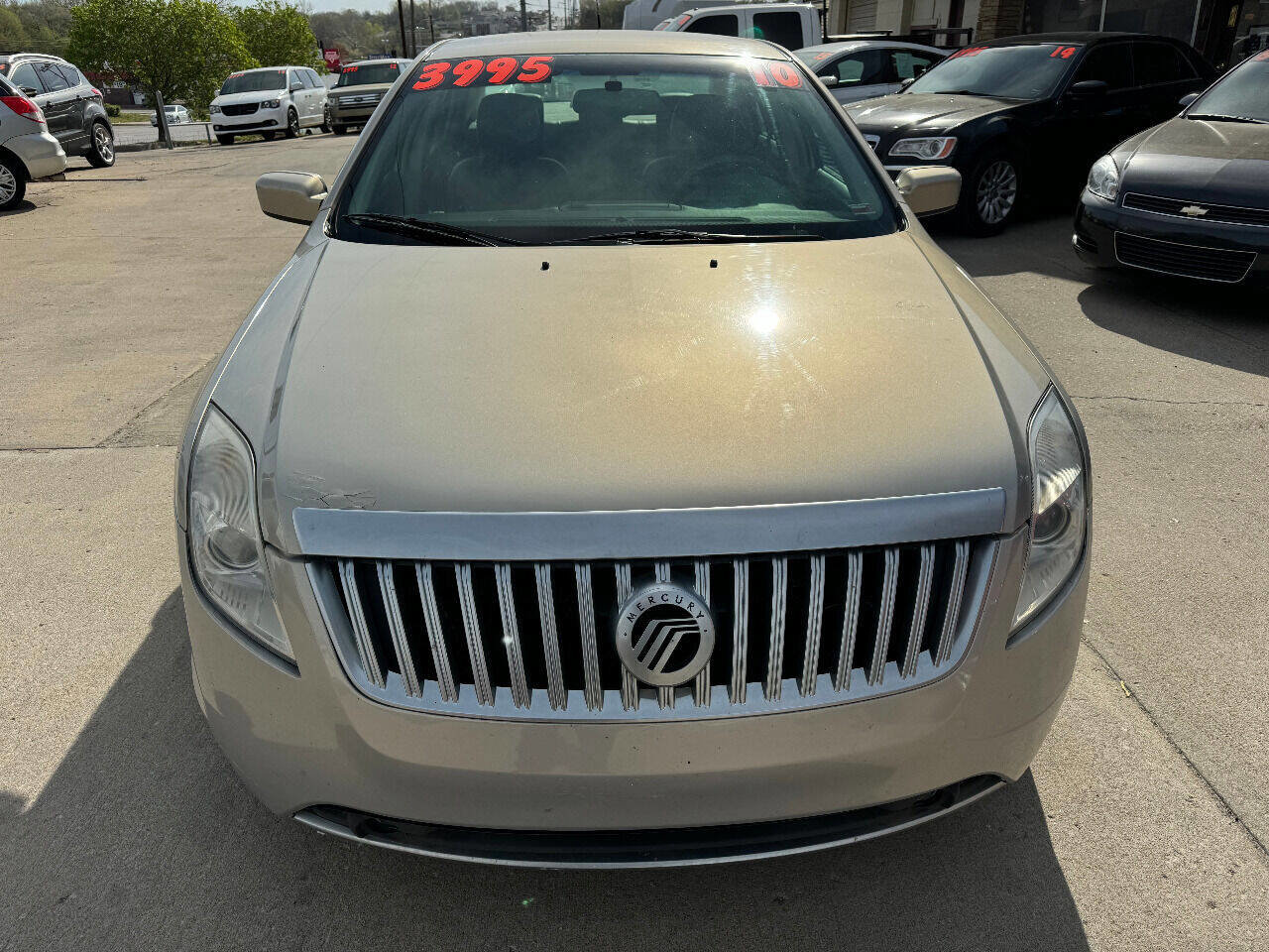 Used 2010 Mercury Milan Premier image 2