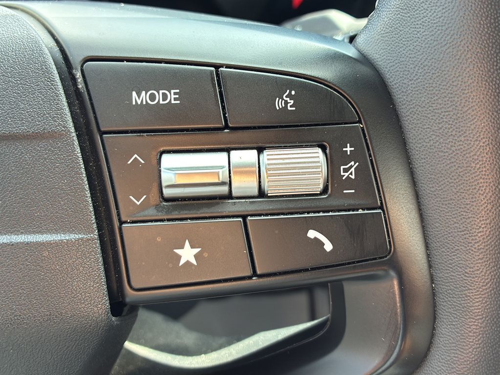 Certified 2025 Kia K4 EX FWD image 37