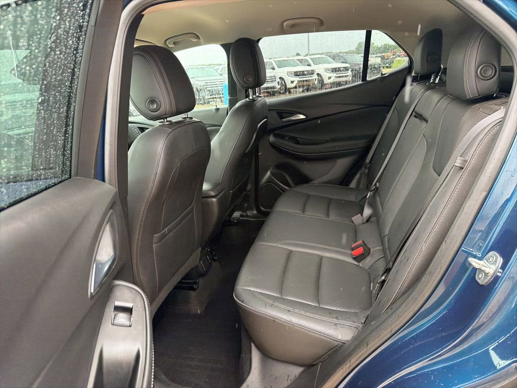 Used 2021 Buick Encore GX Essence w/ Advanced Technology Package FWD image 19