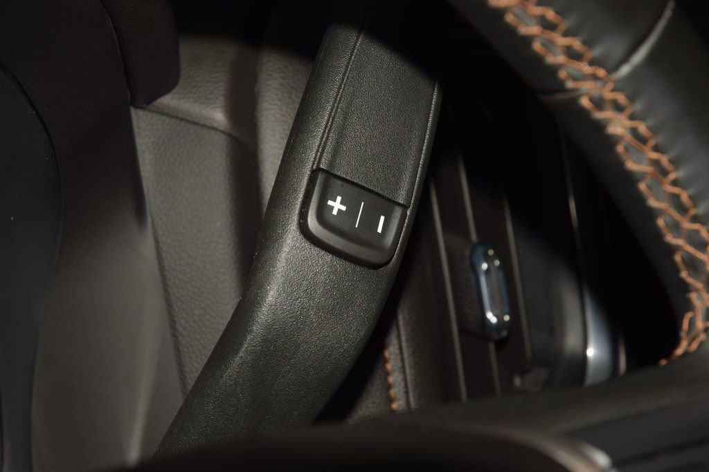 Used 2023 GMC Sierra 2500 AT4 w/ AT4 Premium Plus Package image 41