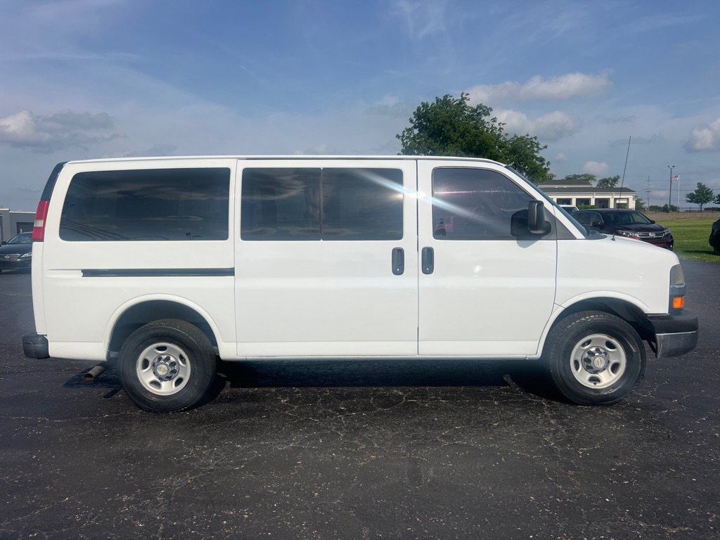 Used 2012 Chevrolet Express 3500 LT w/ LT Preferred Equipment Group RWD image 8