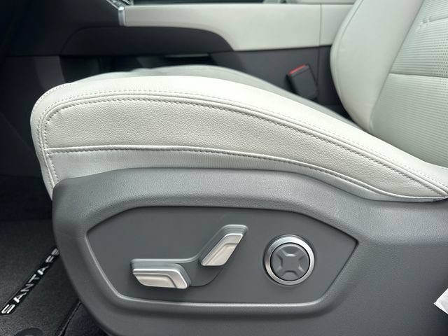New 2026 Hyundai Santa Fe Limited FWD image 13