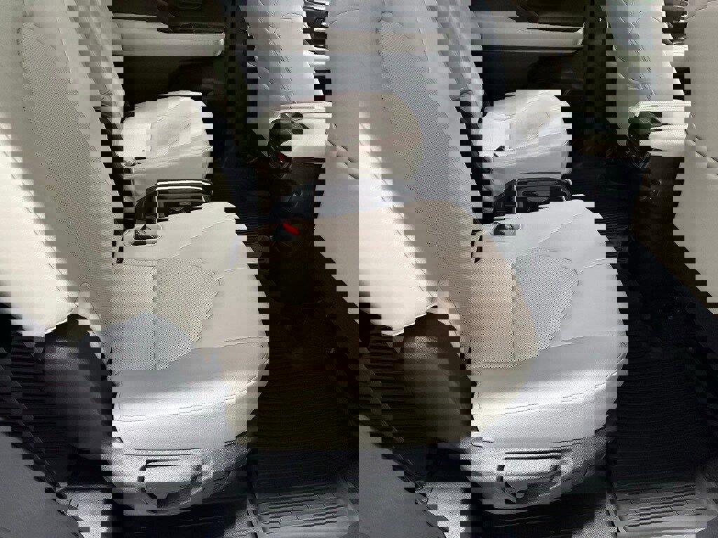 Used 2025 Toyota Grand Highlander AWD image 59