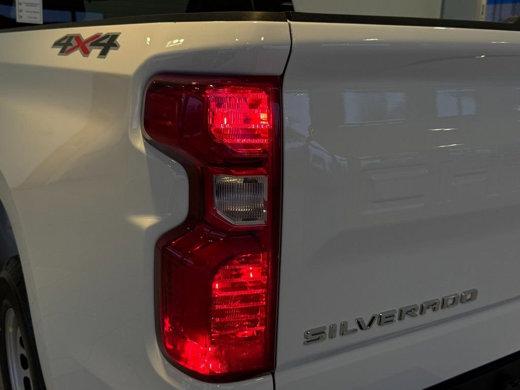 New 2026 Chevrolet Silverado 1500 W/T w/ WT Value Package image 24