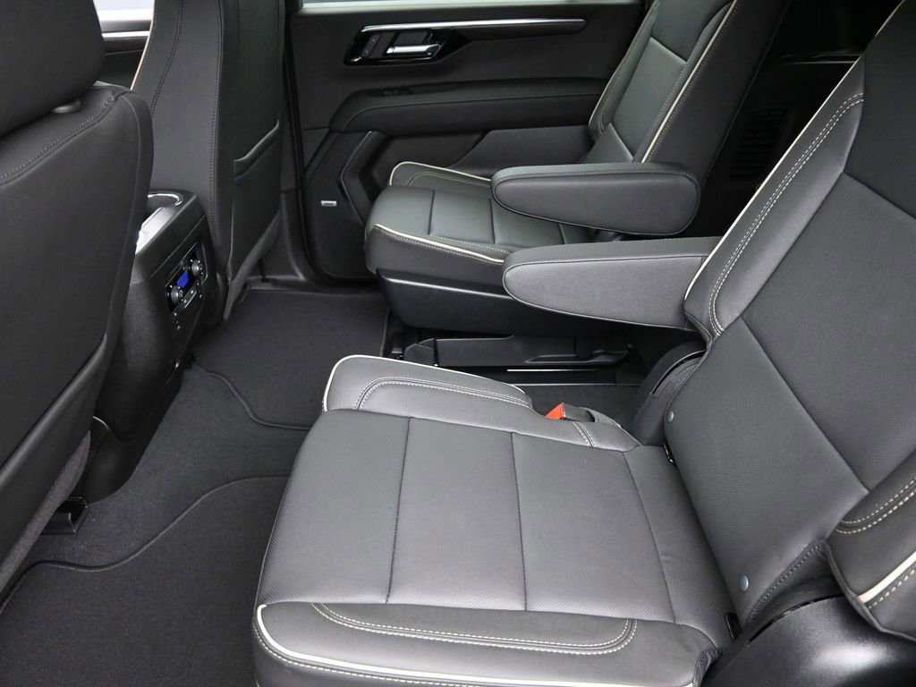 New 2026 Chevrolet Suburban Premier w/ Sun And Tow Package image 13