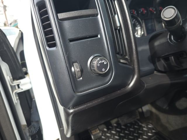 Used 2016 GMC Sierra 1500 2WD Crew Cab w/ Sierra Convenience Package image 17