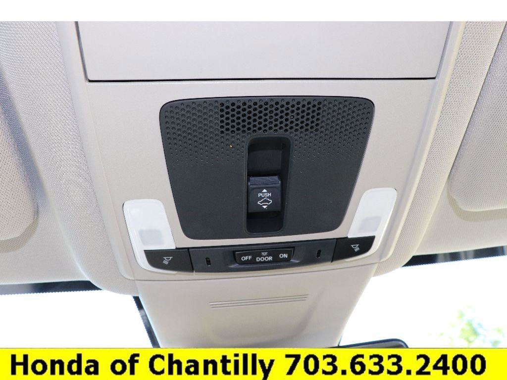 Used 2024 Honda CR-V EX-L image 18