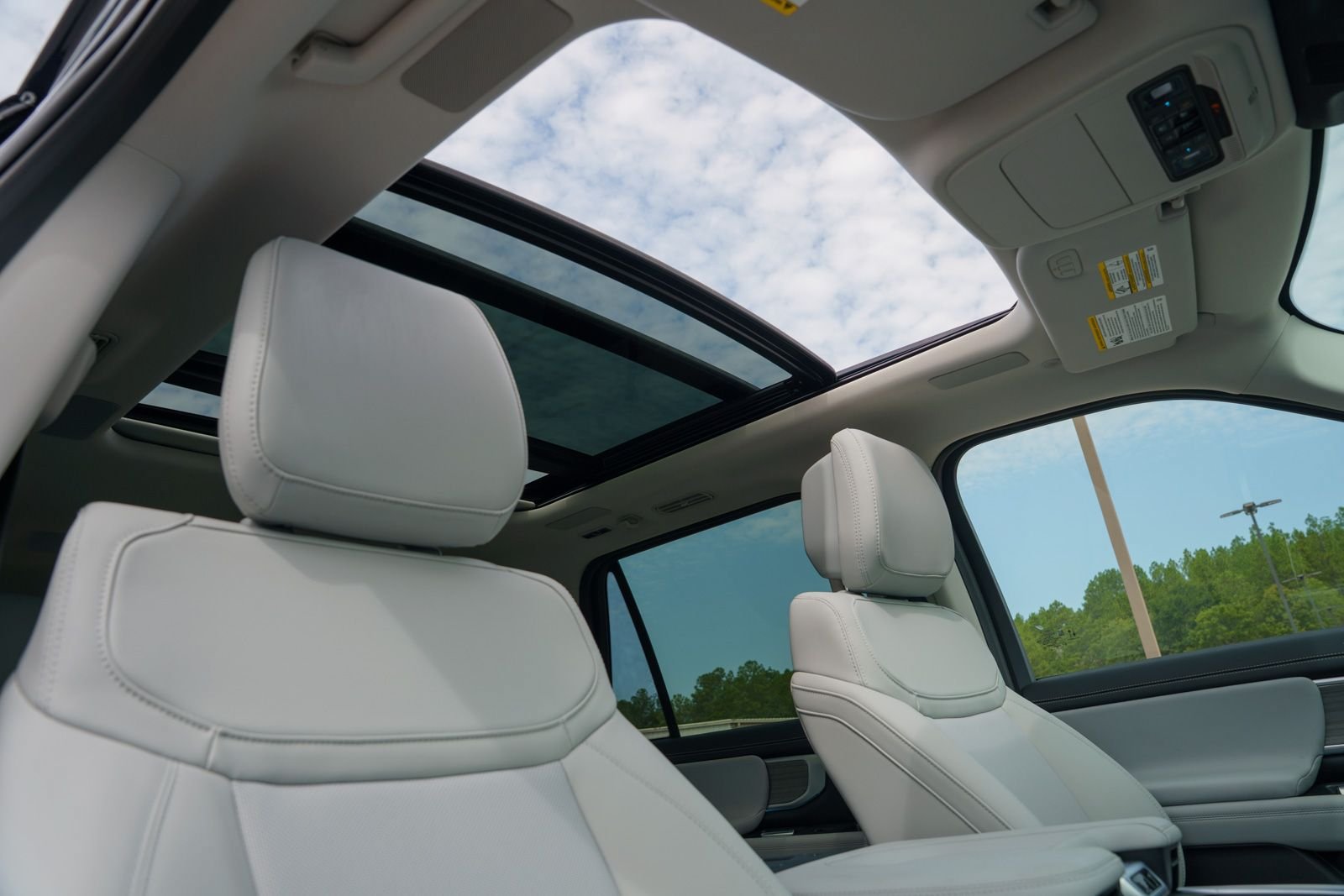 New 2027 Ford Expedition Max Platinum AWD/4WD image 27