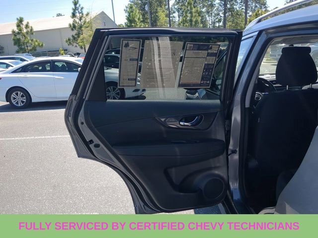 Used 2018 Nissan Rogue SV image 38