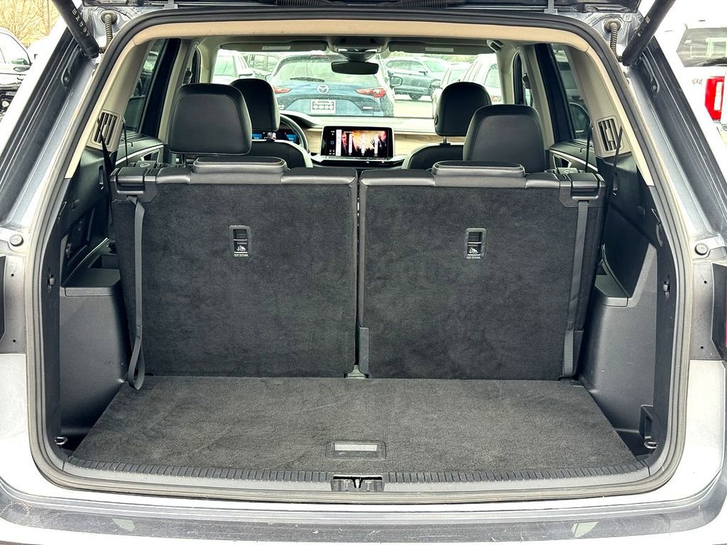Certified 2024 Volkswagen Atlas SE image 10