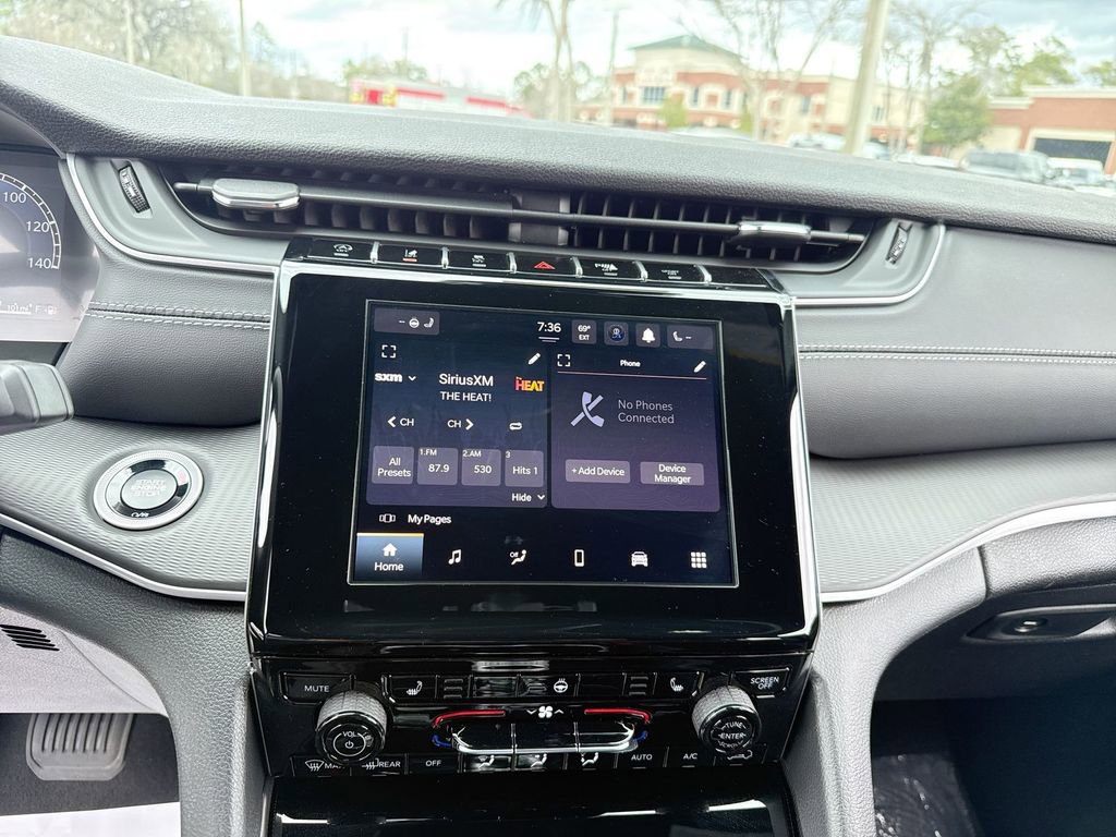 New 2026 Jeep Grand Cherokee Laredo image 23