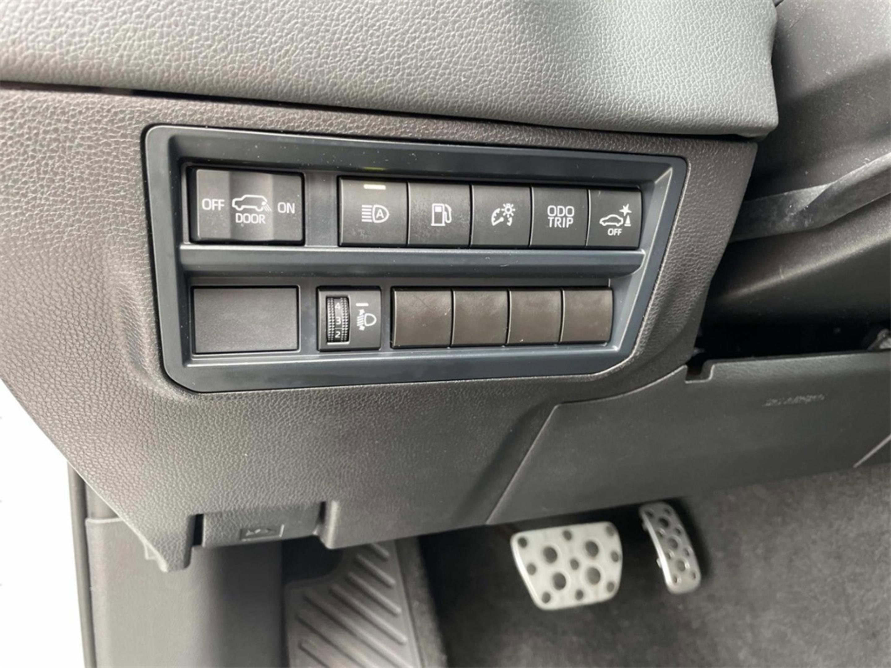 Used 2025 Toyota Sequoia SR5 w/ TRD Sport Package image 20