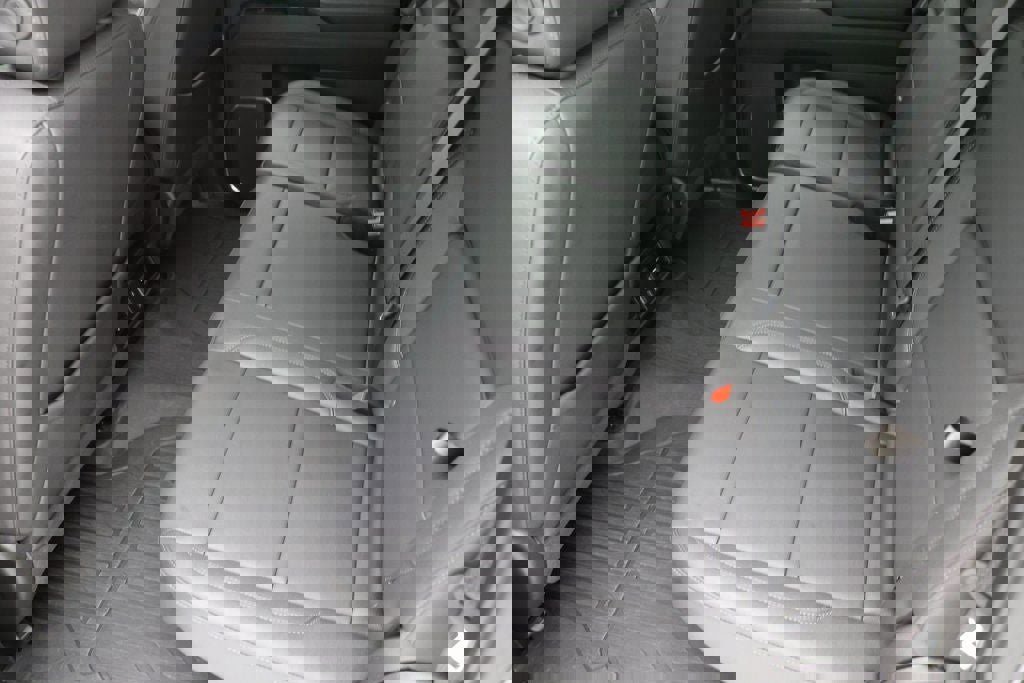 Used 2023 GMC Sierra 1500 SLT w/ X31 Off-Road Package image 12