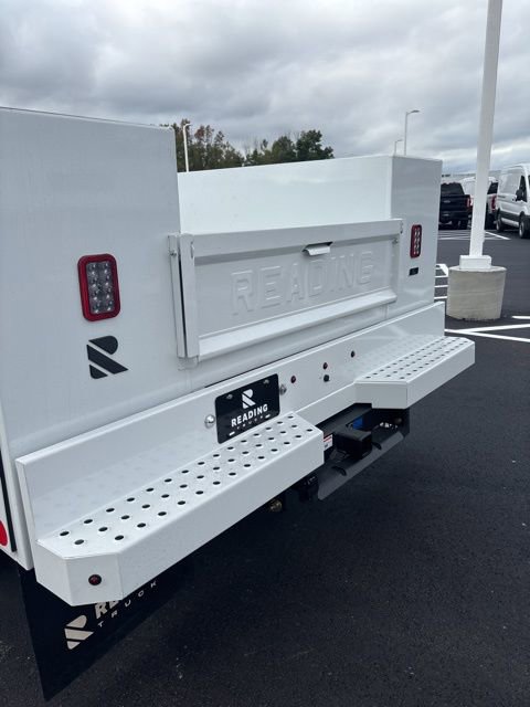 New 2026 Ford F550 4x4 Regular Cab Super Duty image 10