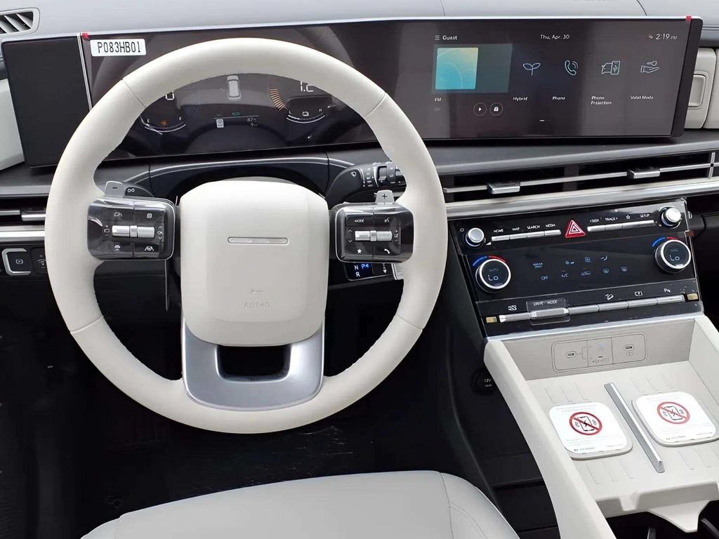New 2026 Hyundai Santa Fe SE FWD image 9