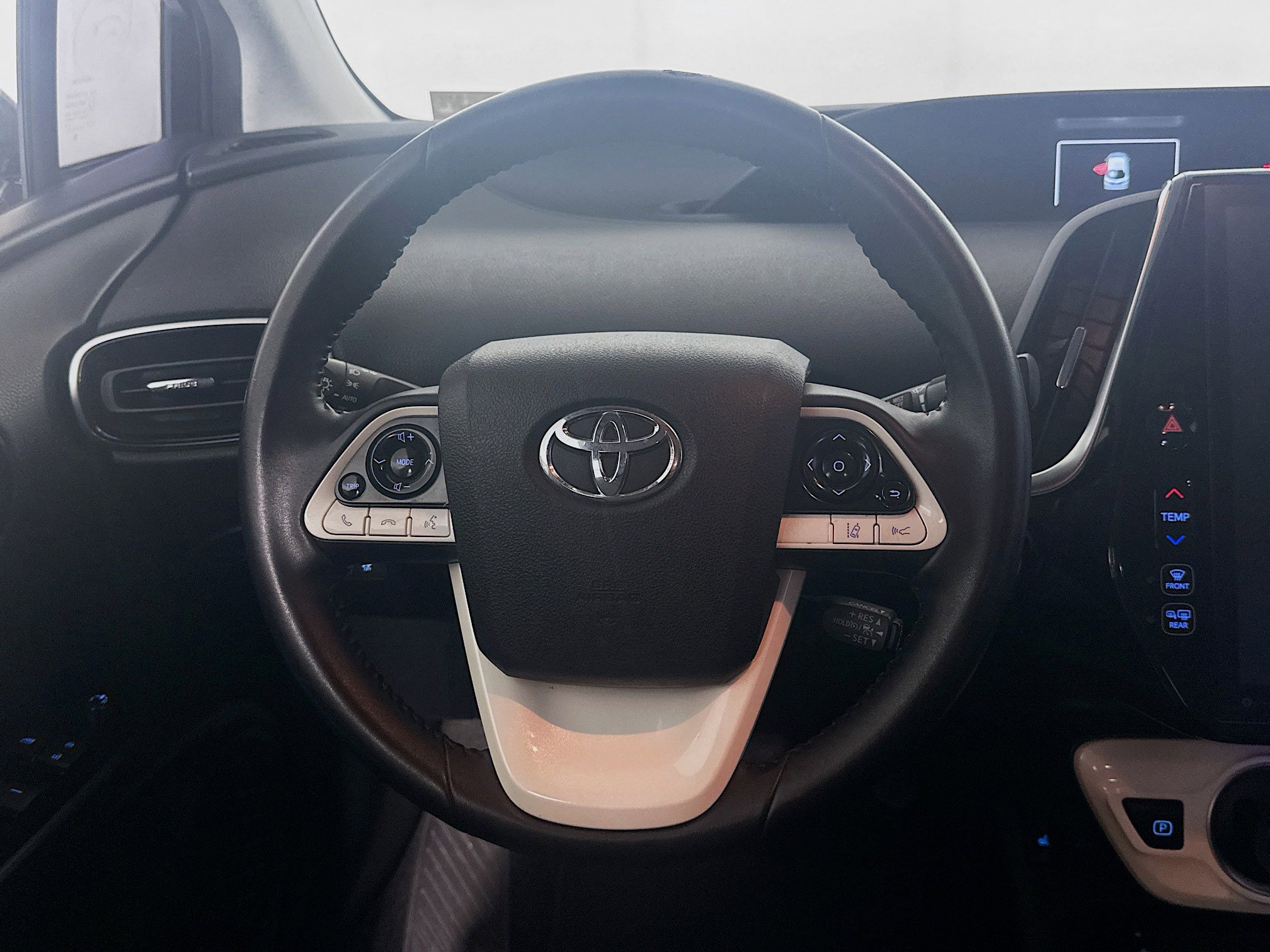 Used 2019 Toyota Prius Prime Premium w/ Carpet Mat Package FWD image 17