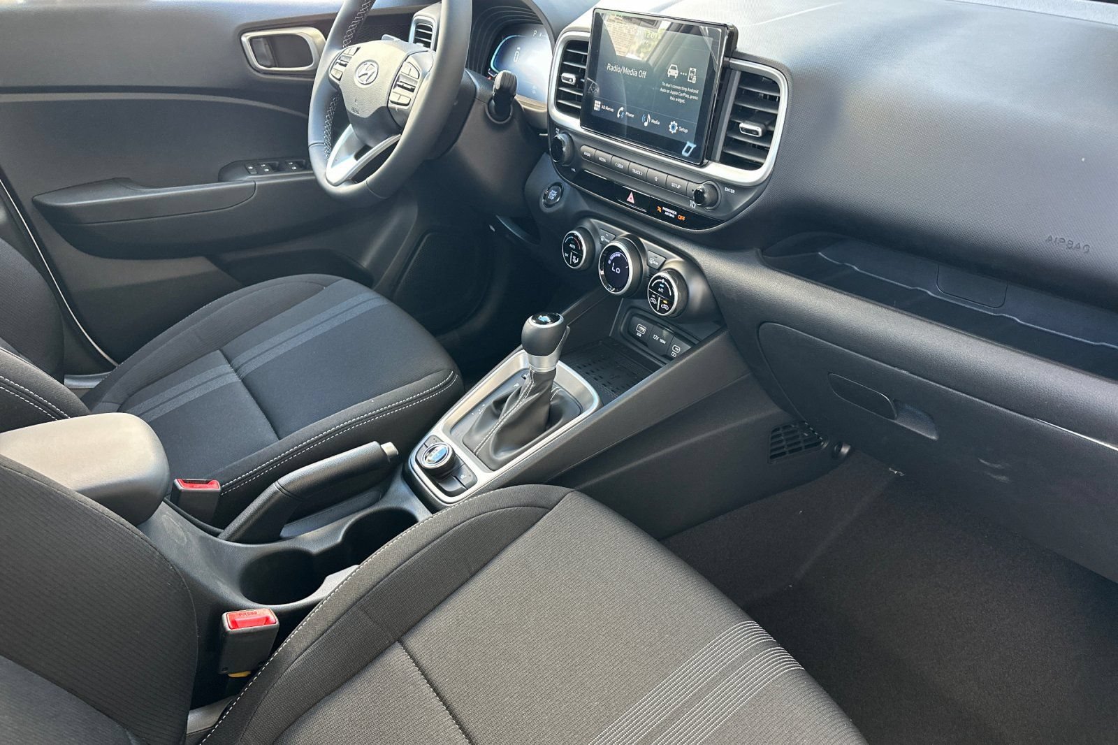 New 2026 Hyundai Venue SEL FWD image 16