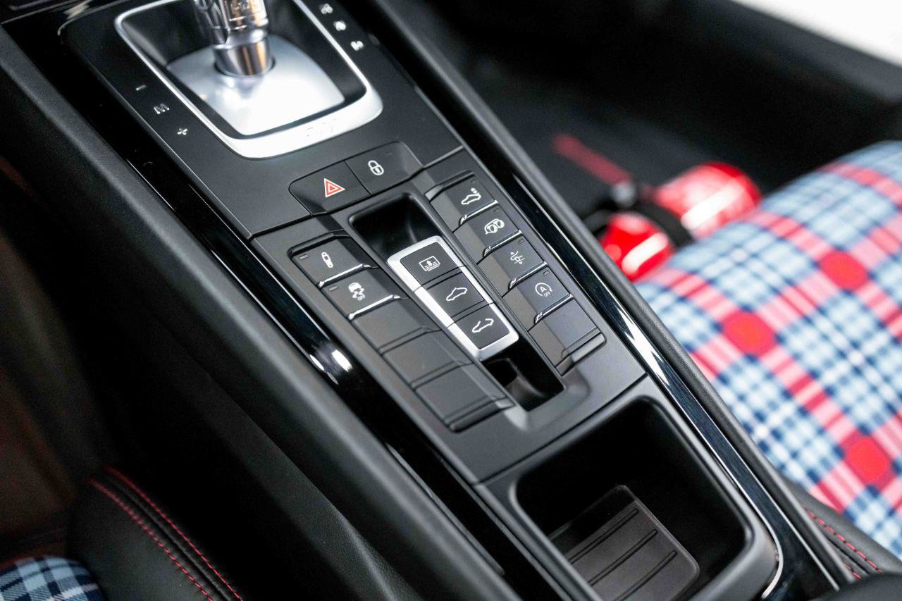 Used 2018 Porsche 911 Carrera T RWD image 48