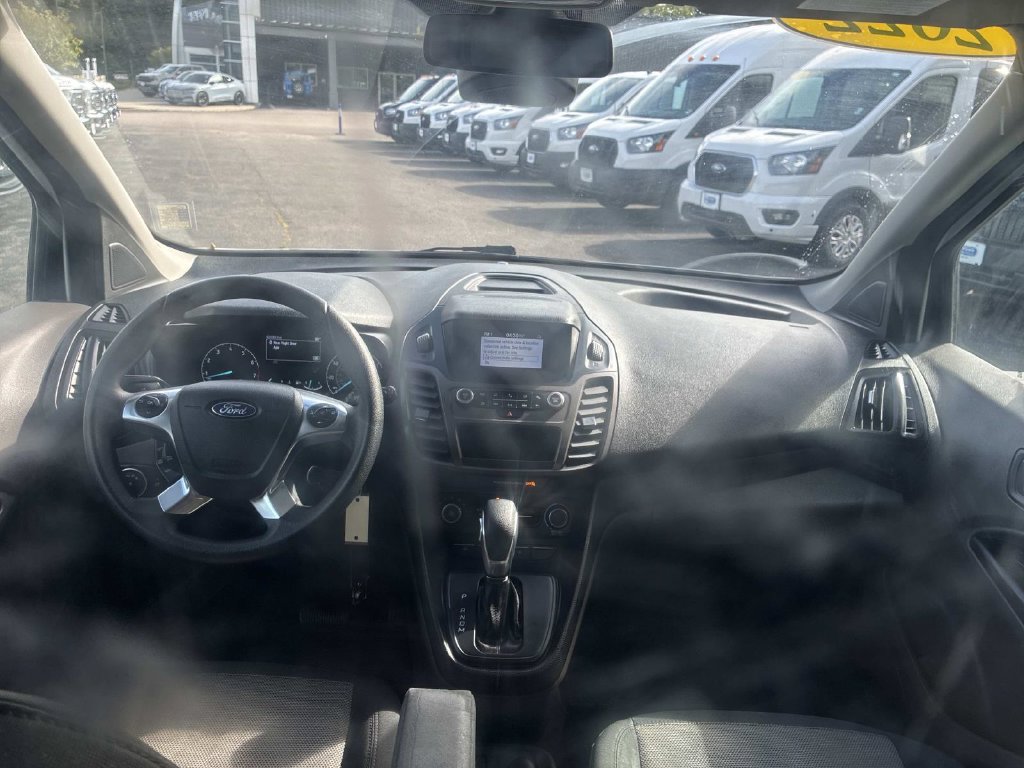 Used 2022 Ford Transit Connect XL FWD image 9