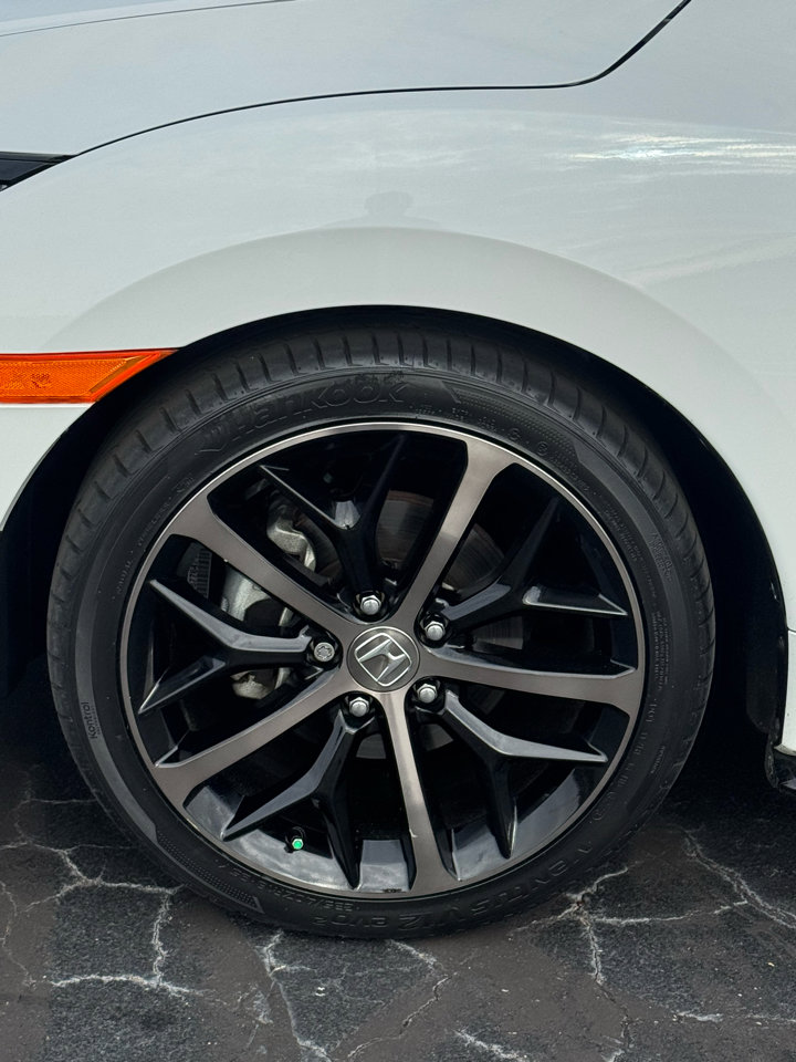 Used 2021 Honda Civic Sport image 9