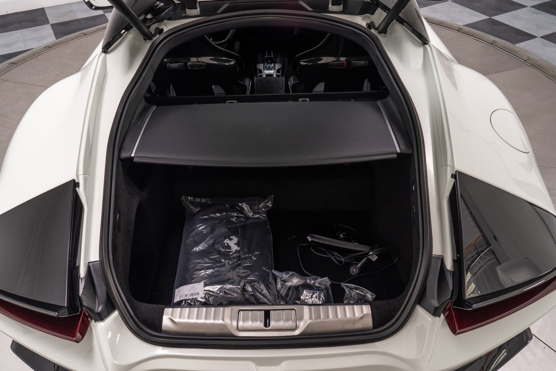 Used 2025 Ferrari 12Cilindri image 19